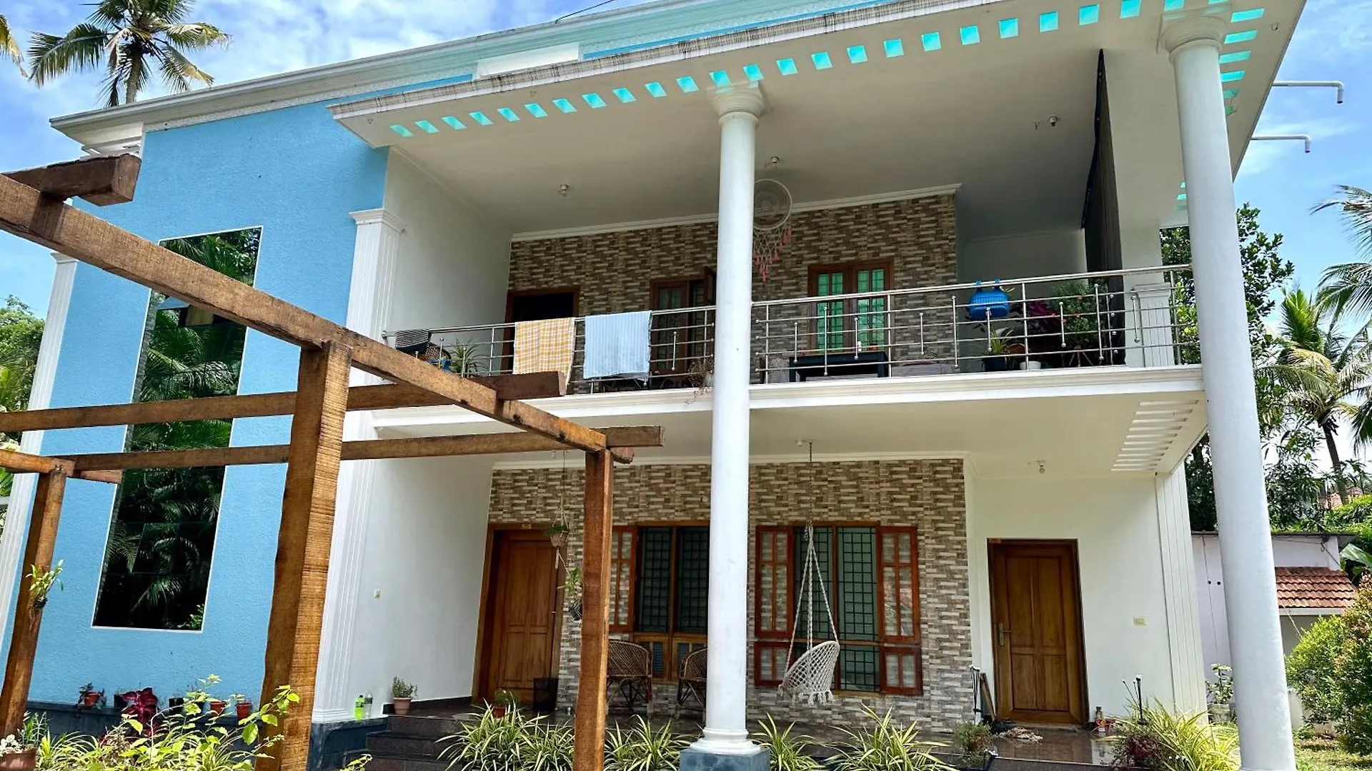 Homestay Swiss House By Keri Apartment Varkala