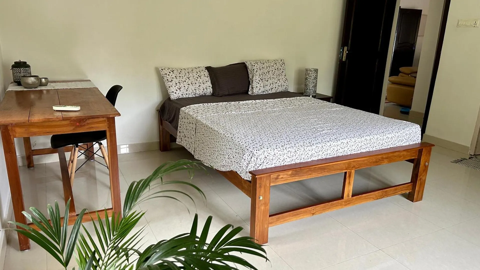 Homestay Swiss House By Keri Apartment Varkala India